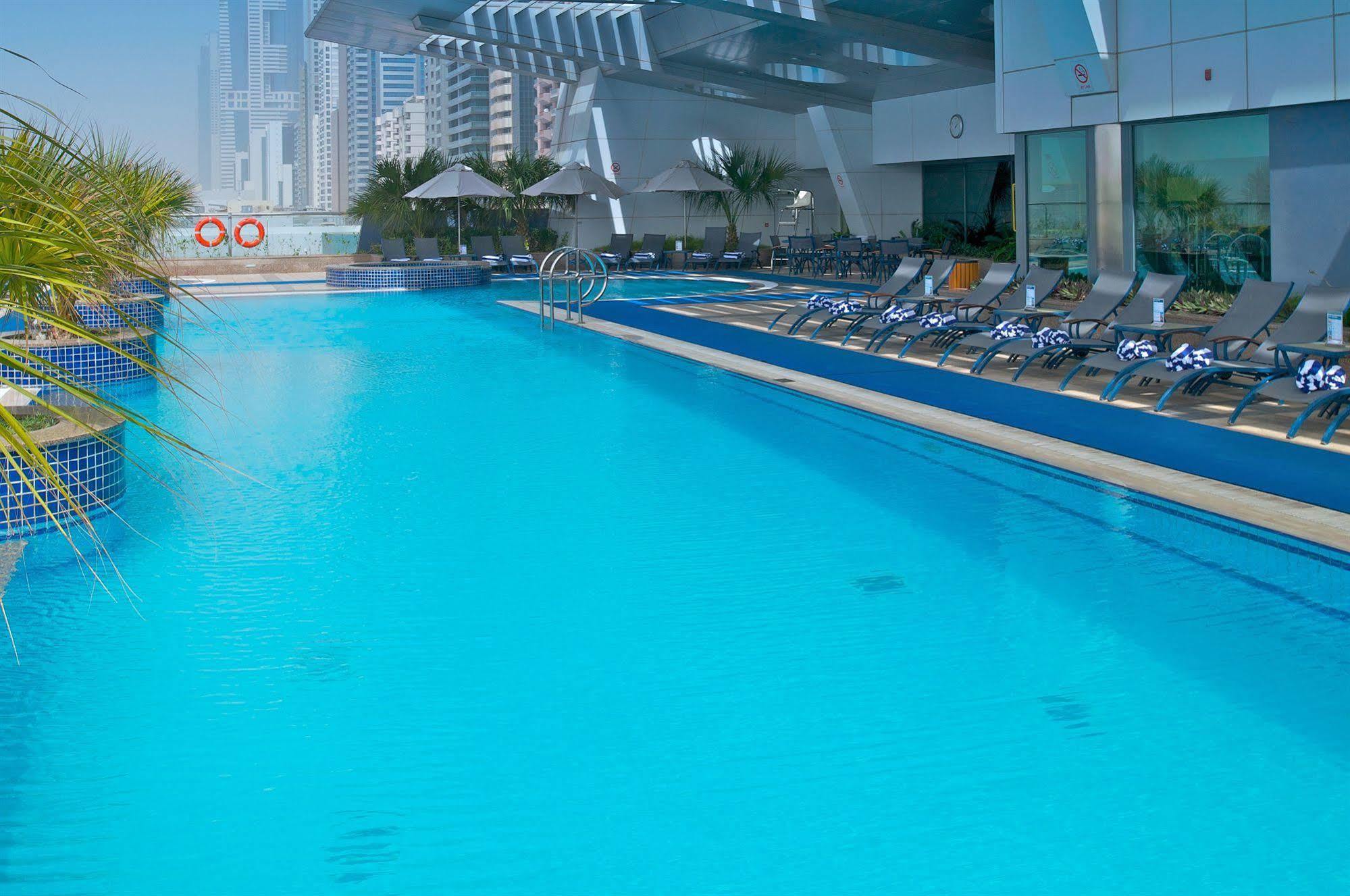 Staybridge Financial Centre By Ihg Hotell 4*