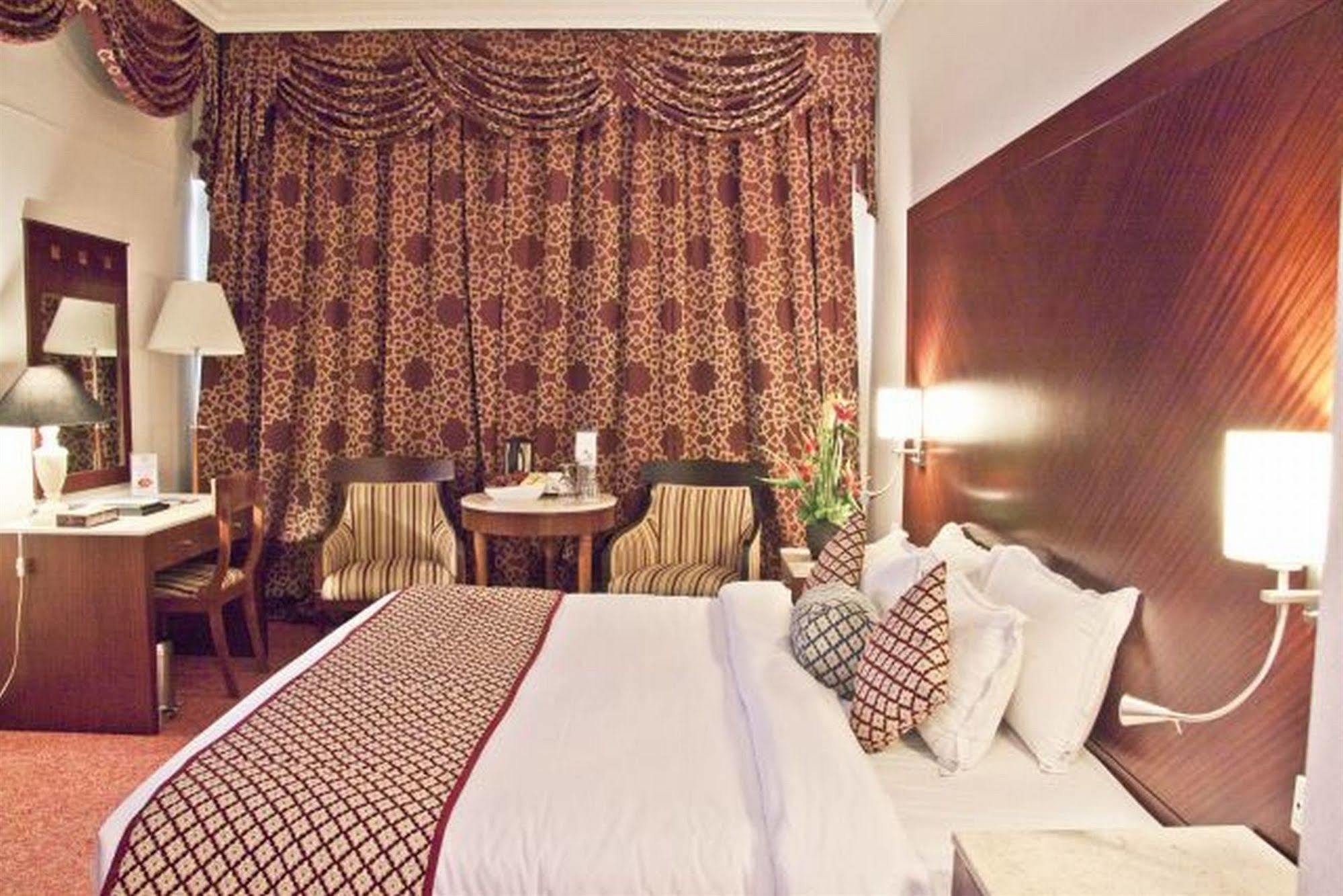 Regent Palace 4* Dubai