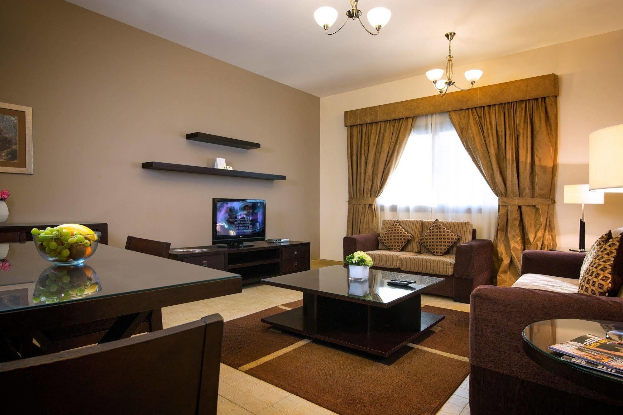 Time Topaz Aparthotel