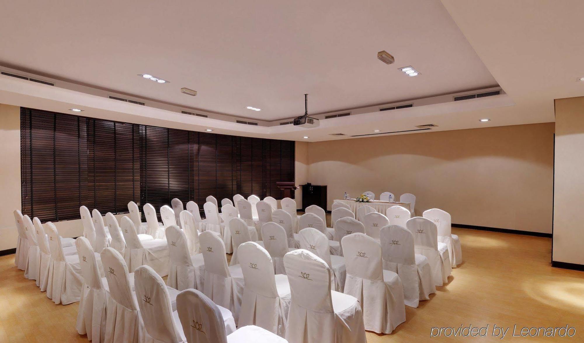 Aparthotel Lotus Grand 4*