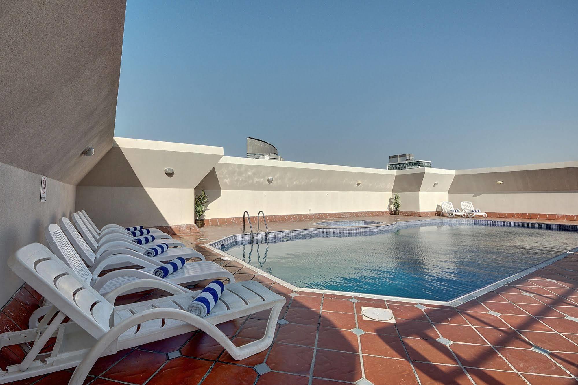 Al Manar Aparthotel Dubai