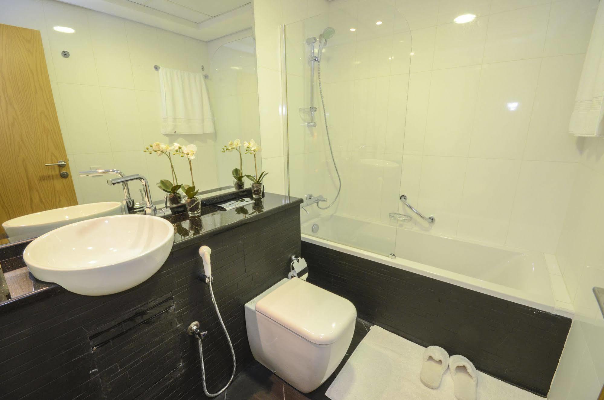 Apartahotel Grand Heights Dubái