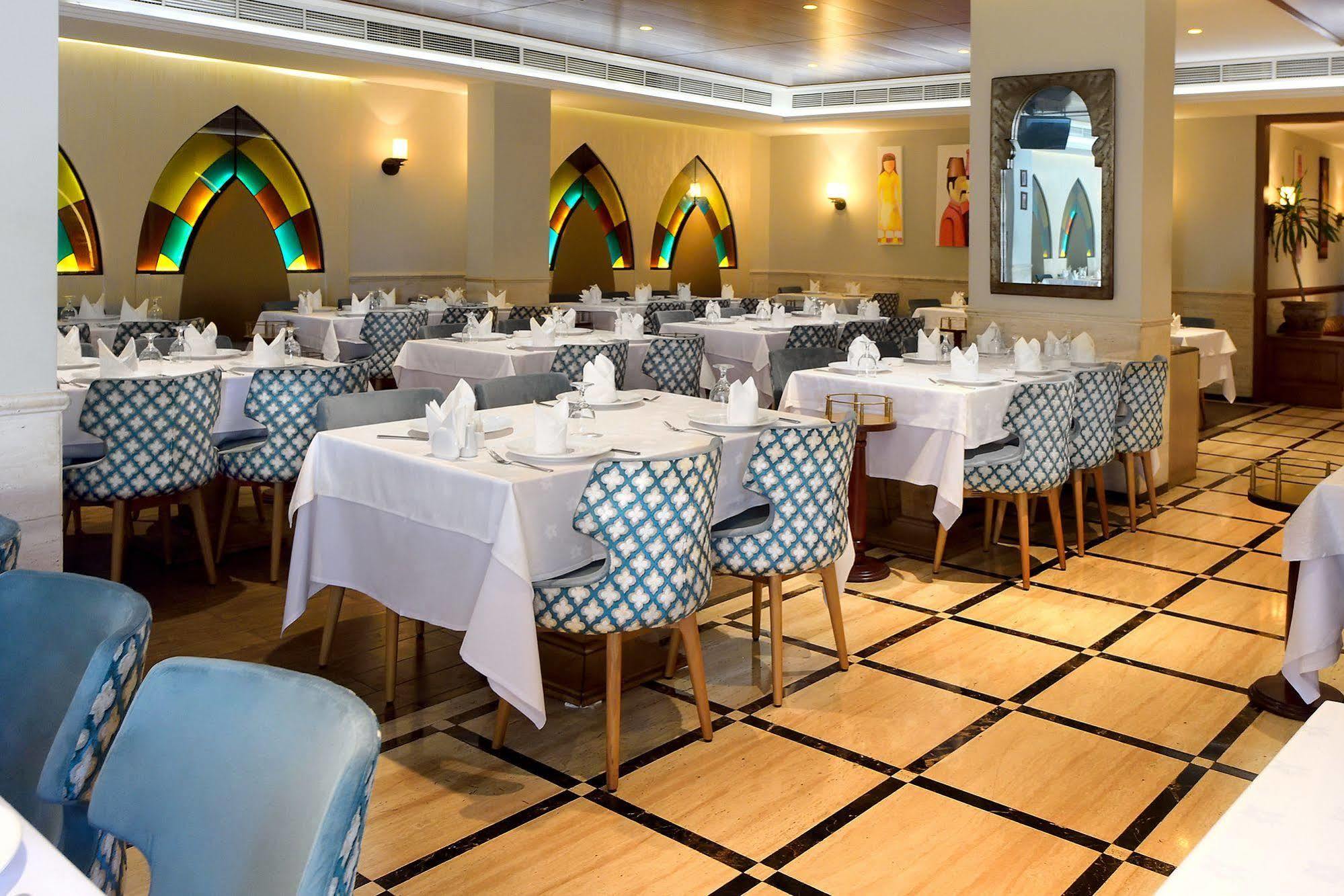 Capitol 4* Dubai