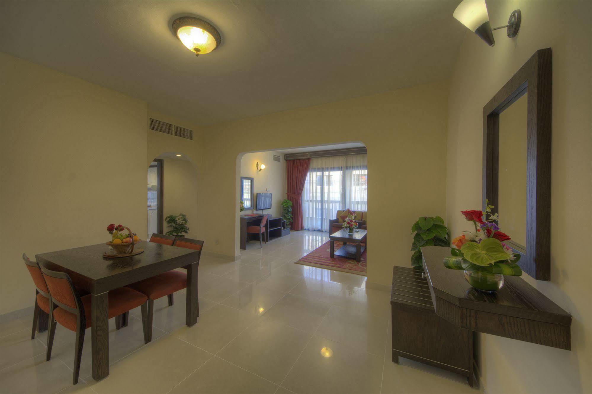 Nihal Residency Aparthotel 3*