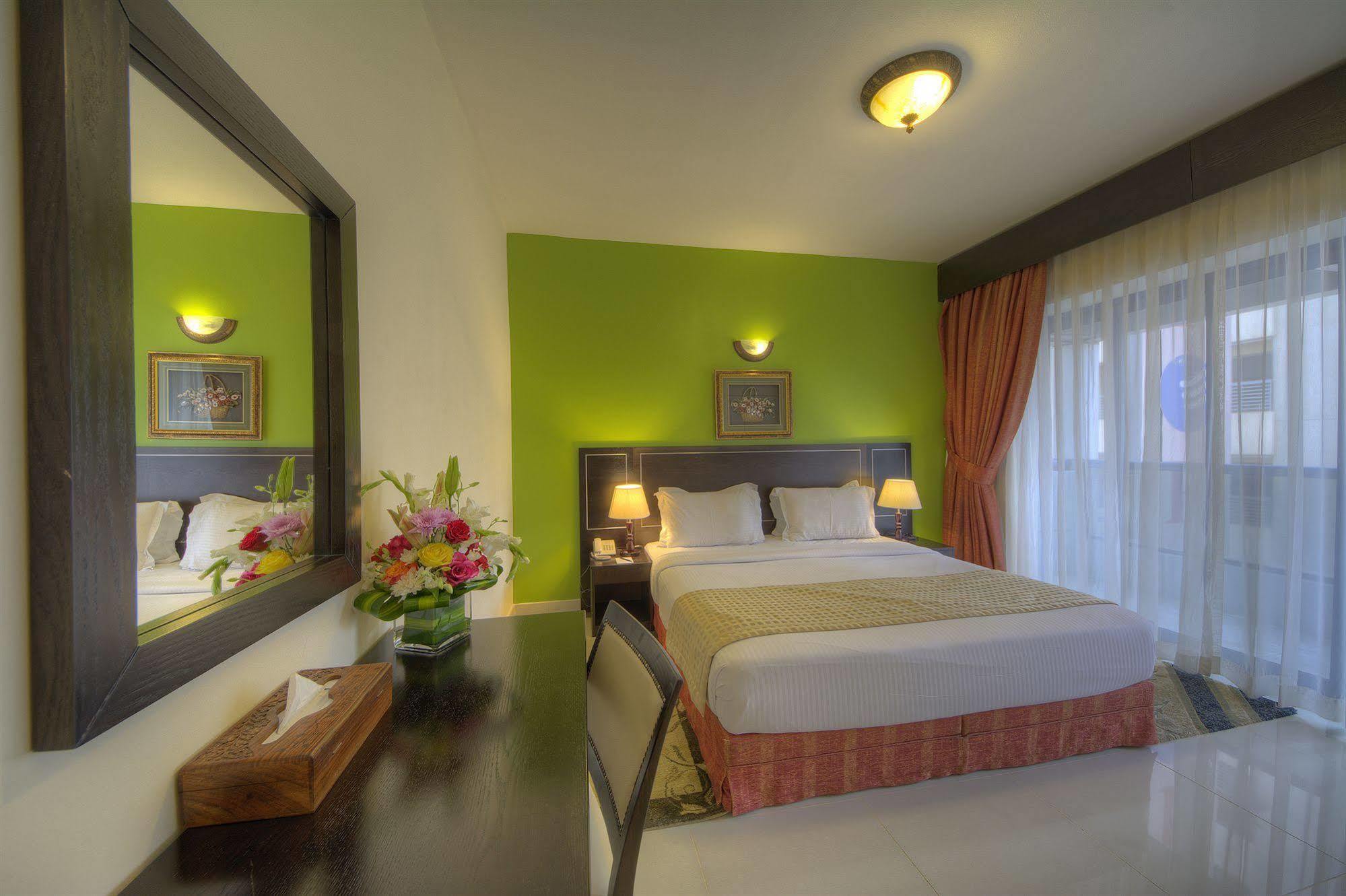 Nihal Residency Aparthotel 3*