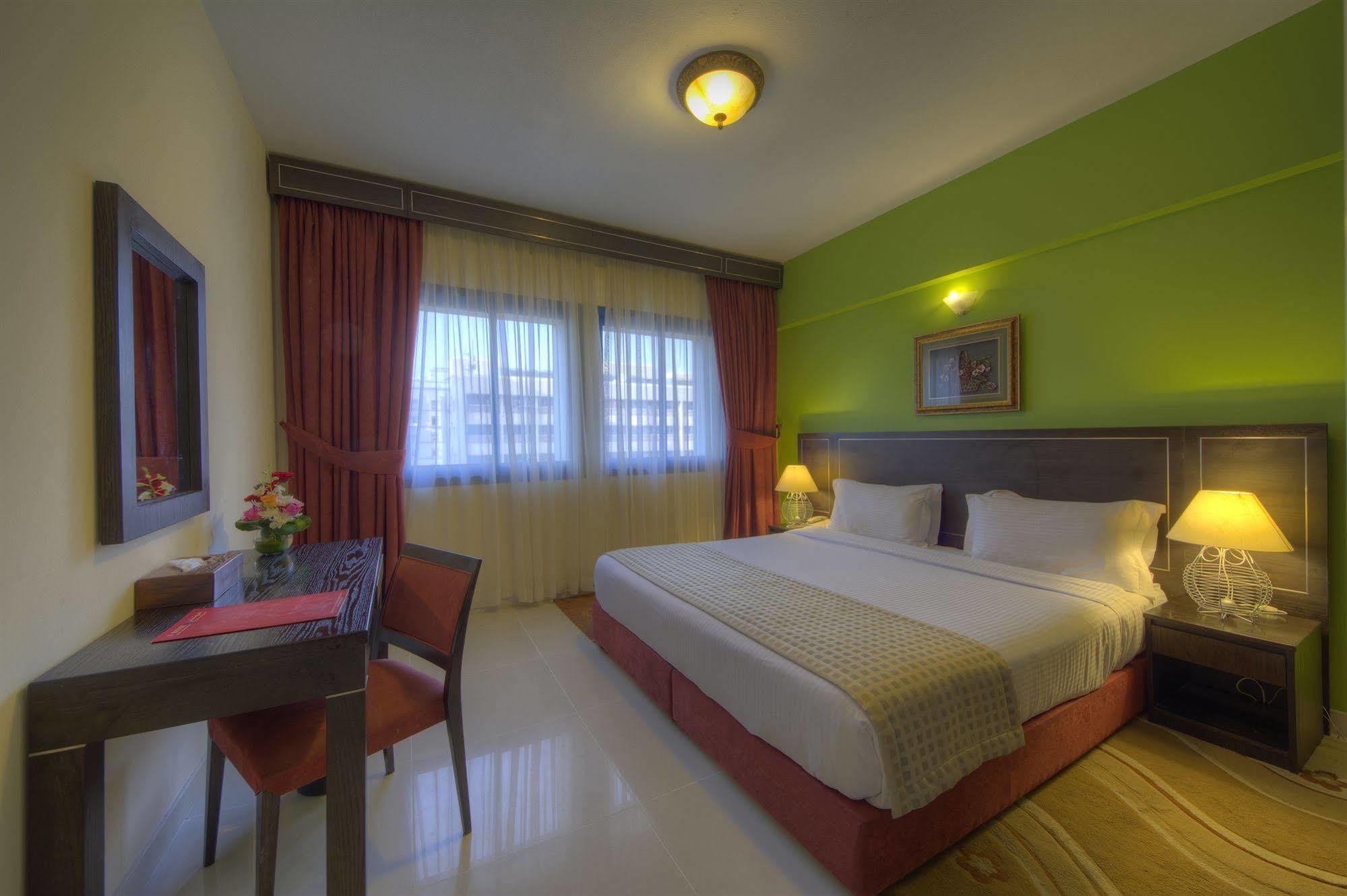 Aparthotel Nihal Residency 3*