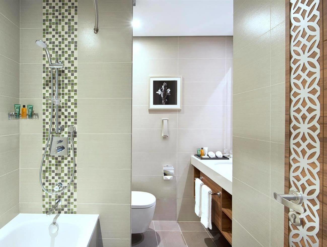 Hilton Garden Deira 4* Dubái