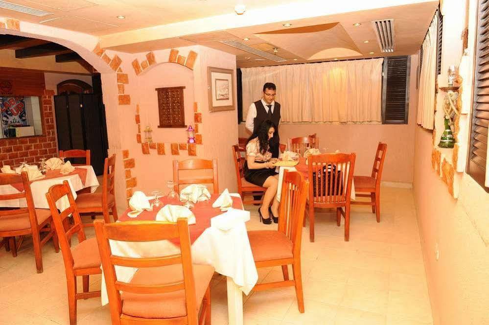 Kings Park Hotel 3*