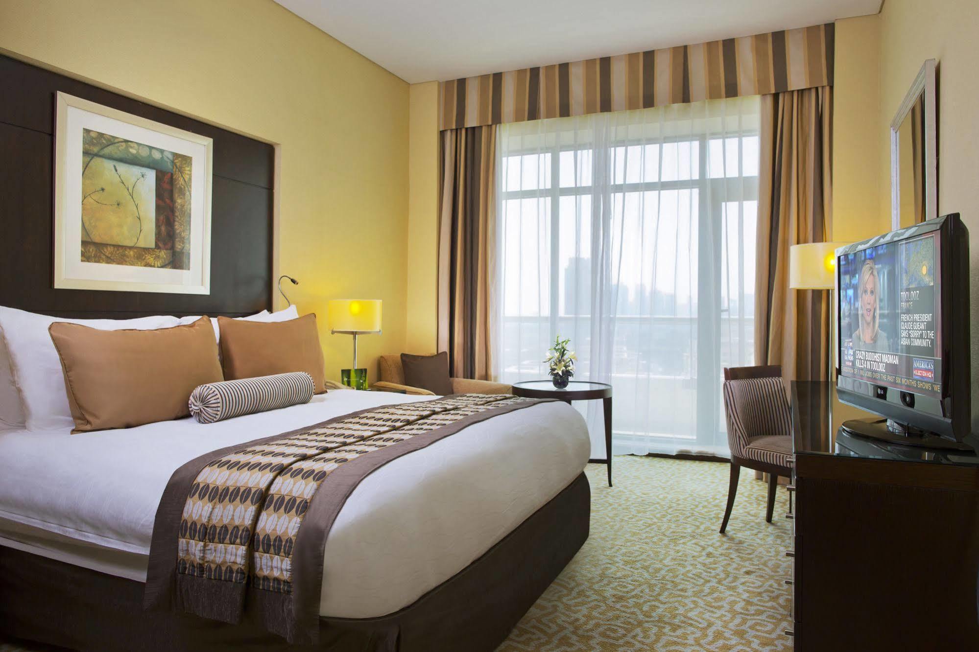 Time Oak & Hotell 4*