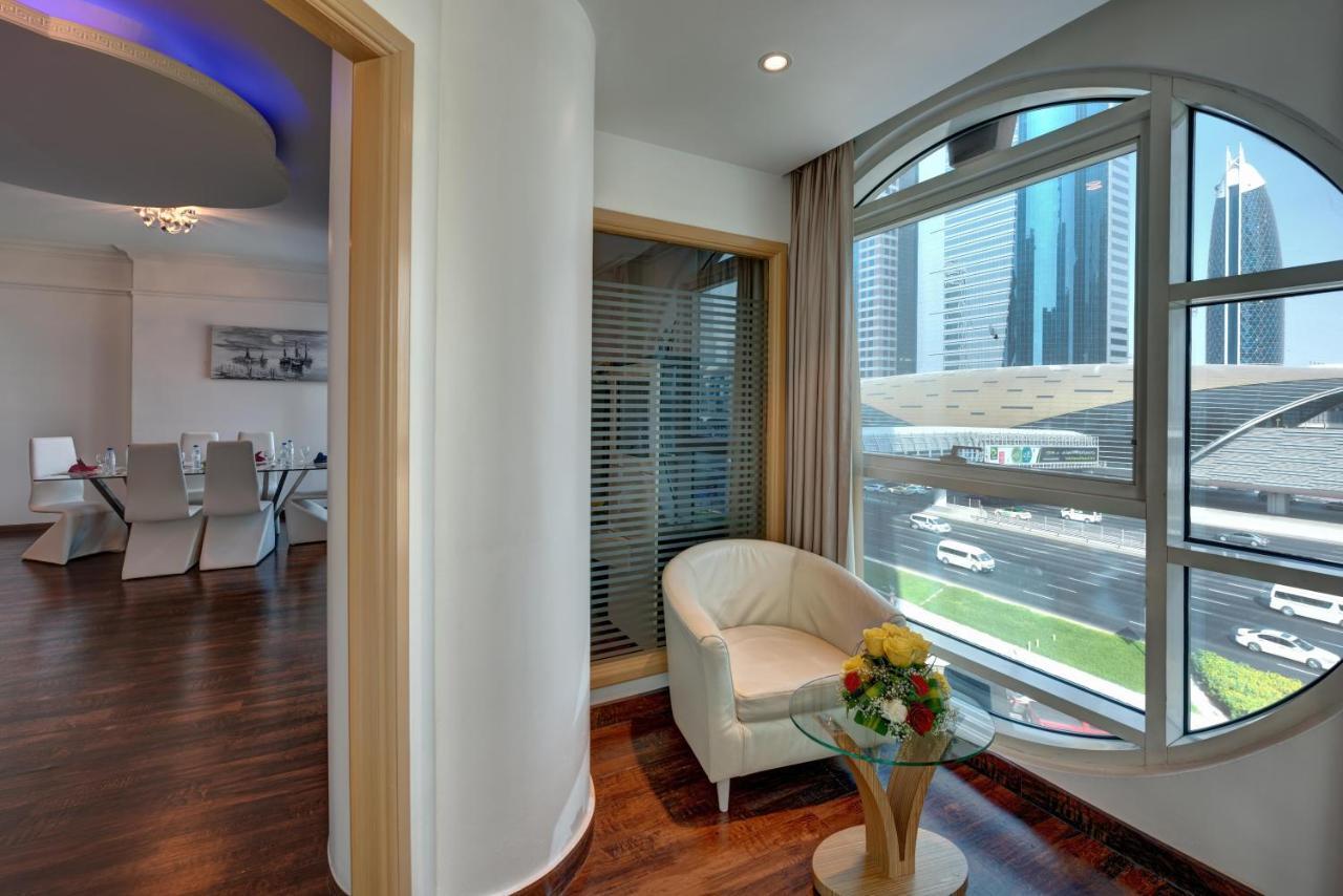 Emirates Grand 3*