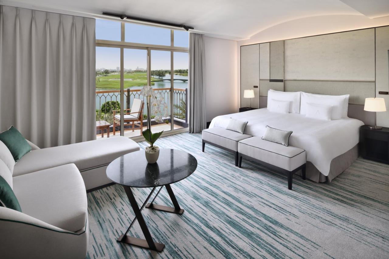 Address Montgomerie 5*