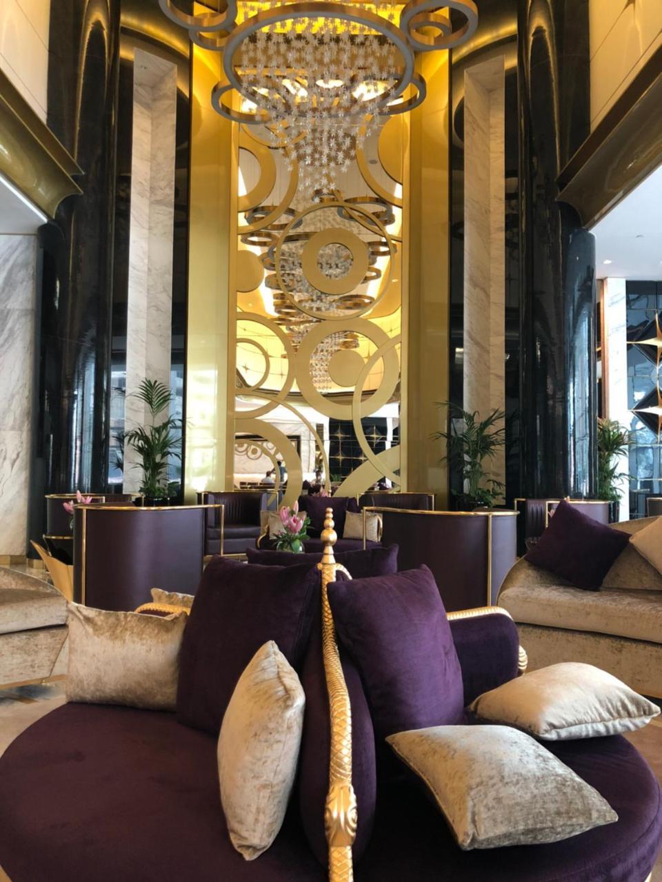 Damac Upper Crest In Downtown Dubai