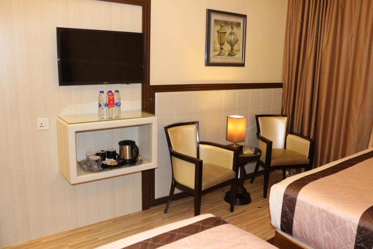 Al Khaleej Grand Hotell 3*