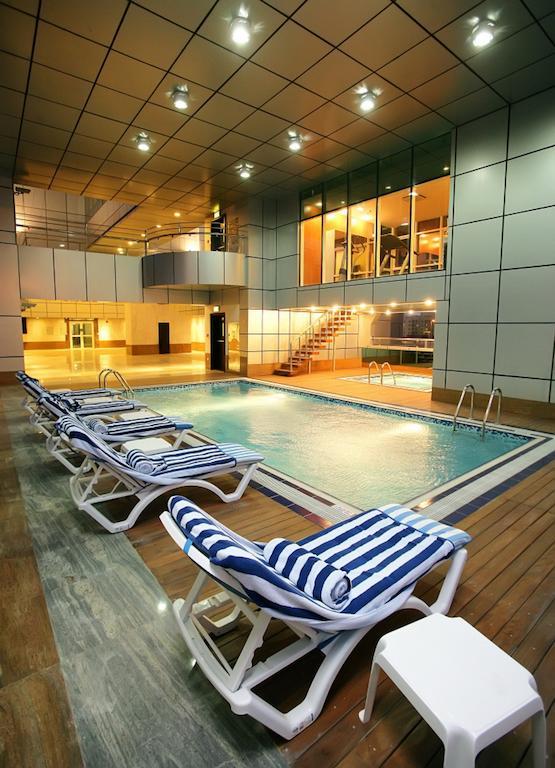 Gulf Oasis Apartahotel