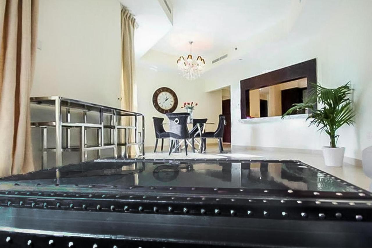 Furnished Rentals - The Greens - Mosela Appartement