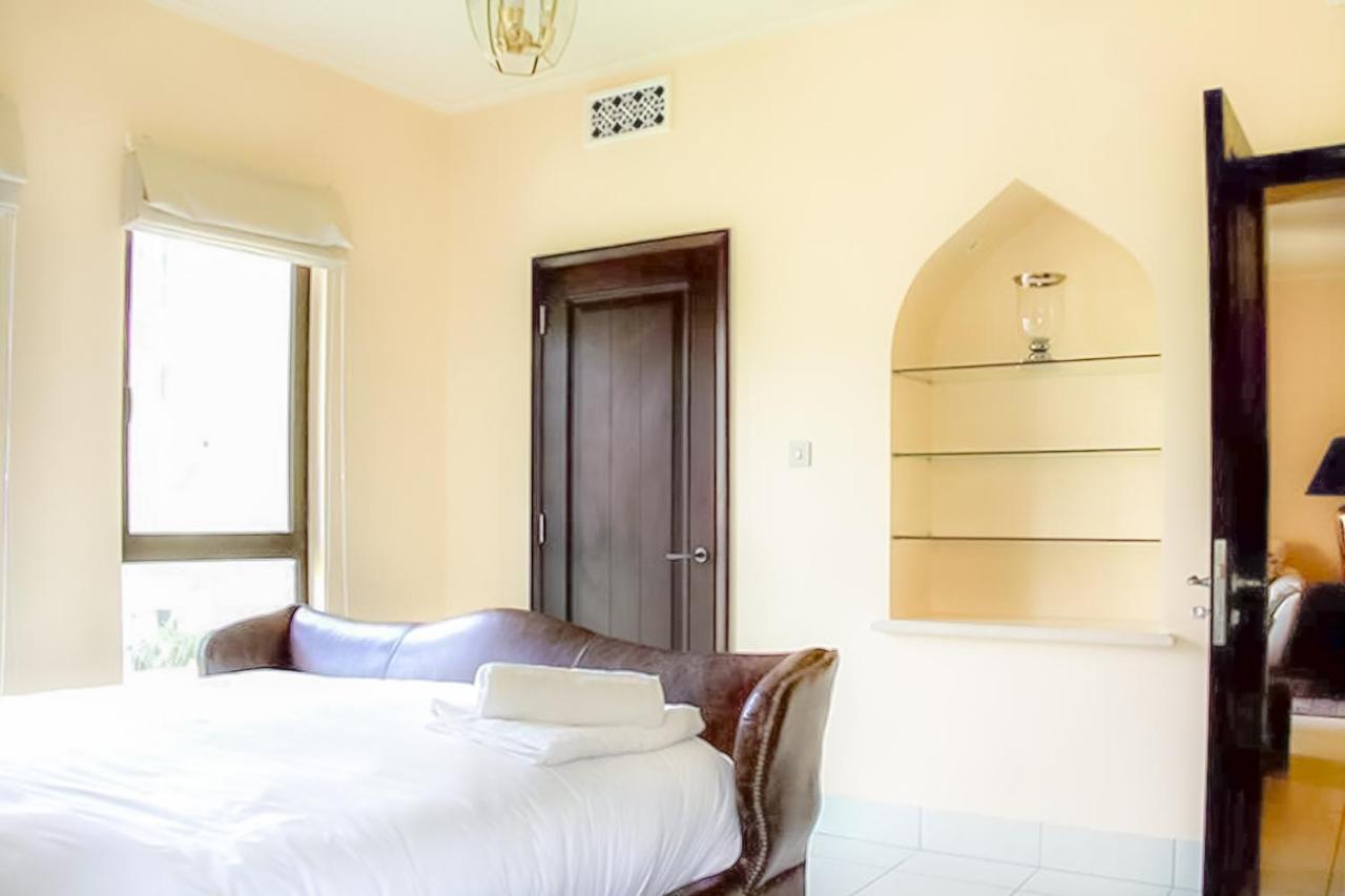 Furnished Rentals- Reehan 8, Downtown