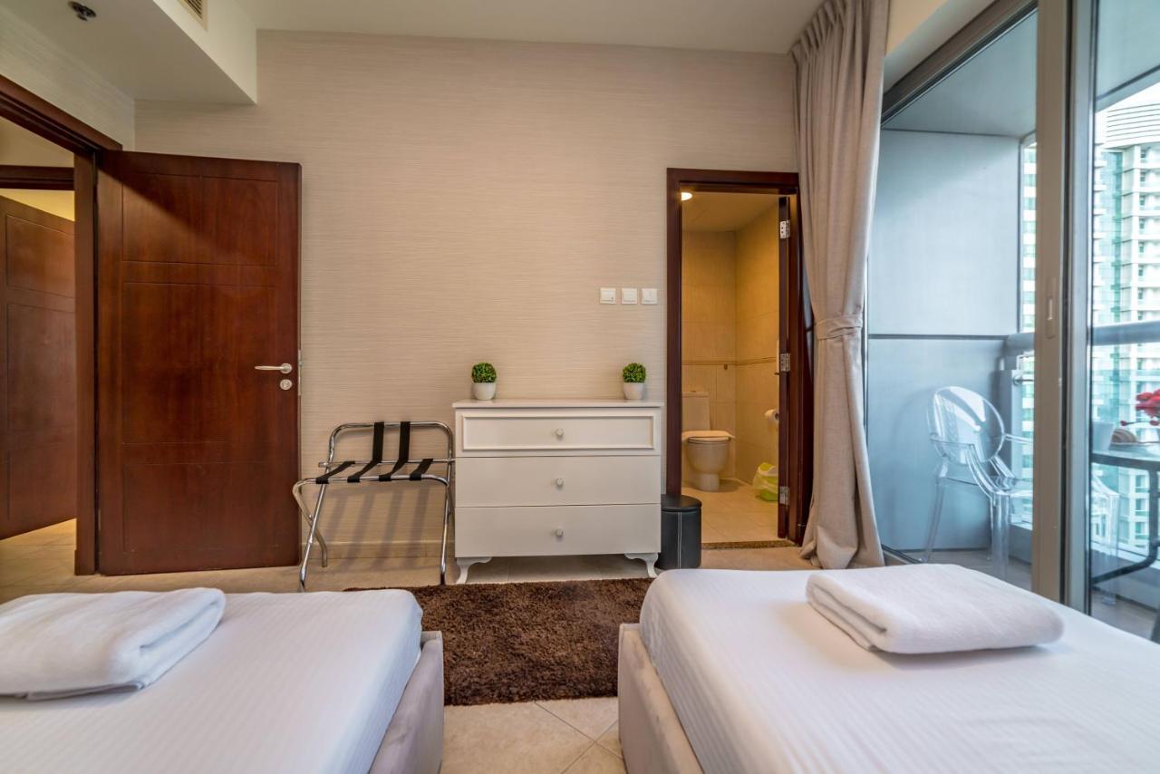 Yanjoon Homes - Princess Tower Dubaï