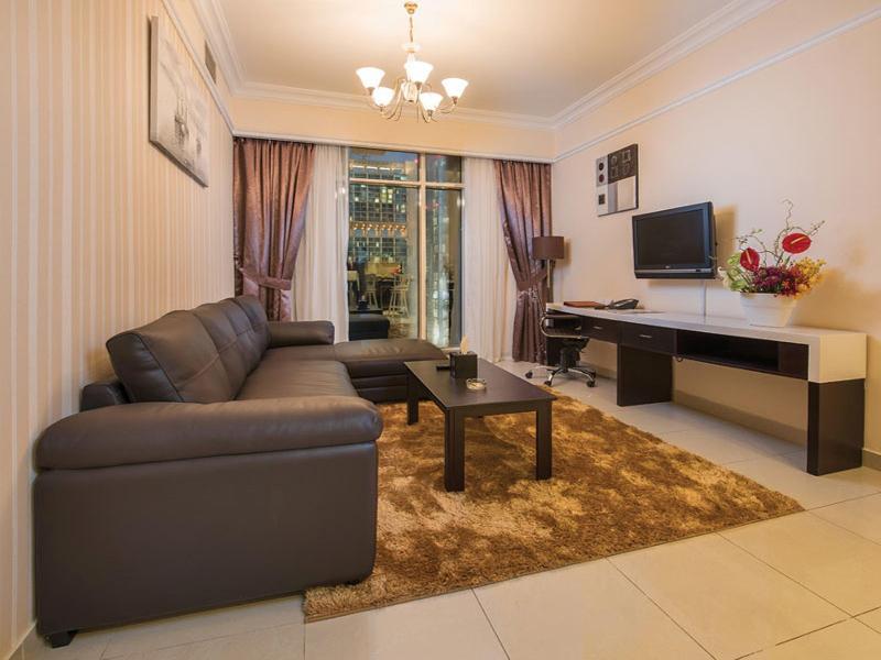 Emirates Grand Apartahotel