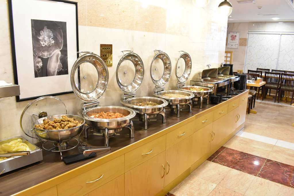 Golden Tulip Media Hotell