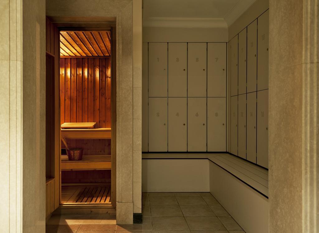 Al Sondos Suites By Le Meridien Hotel 4*