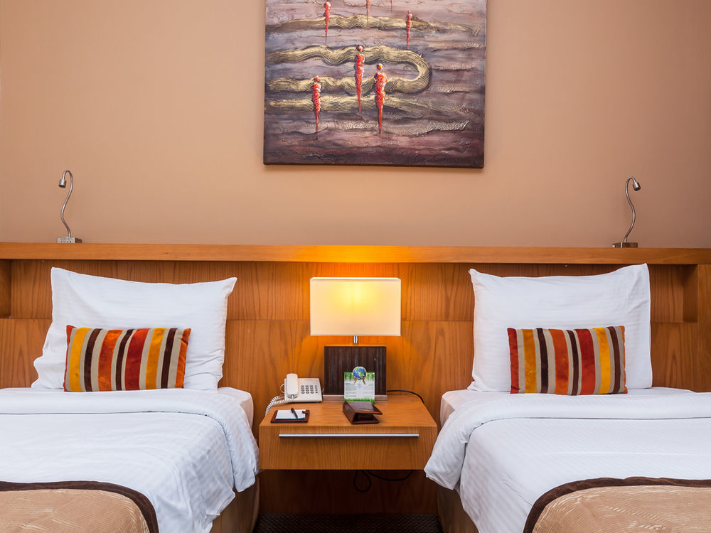 Aparthotel Flora Park Deluxe 4*