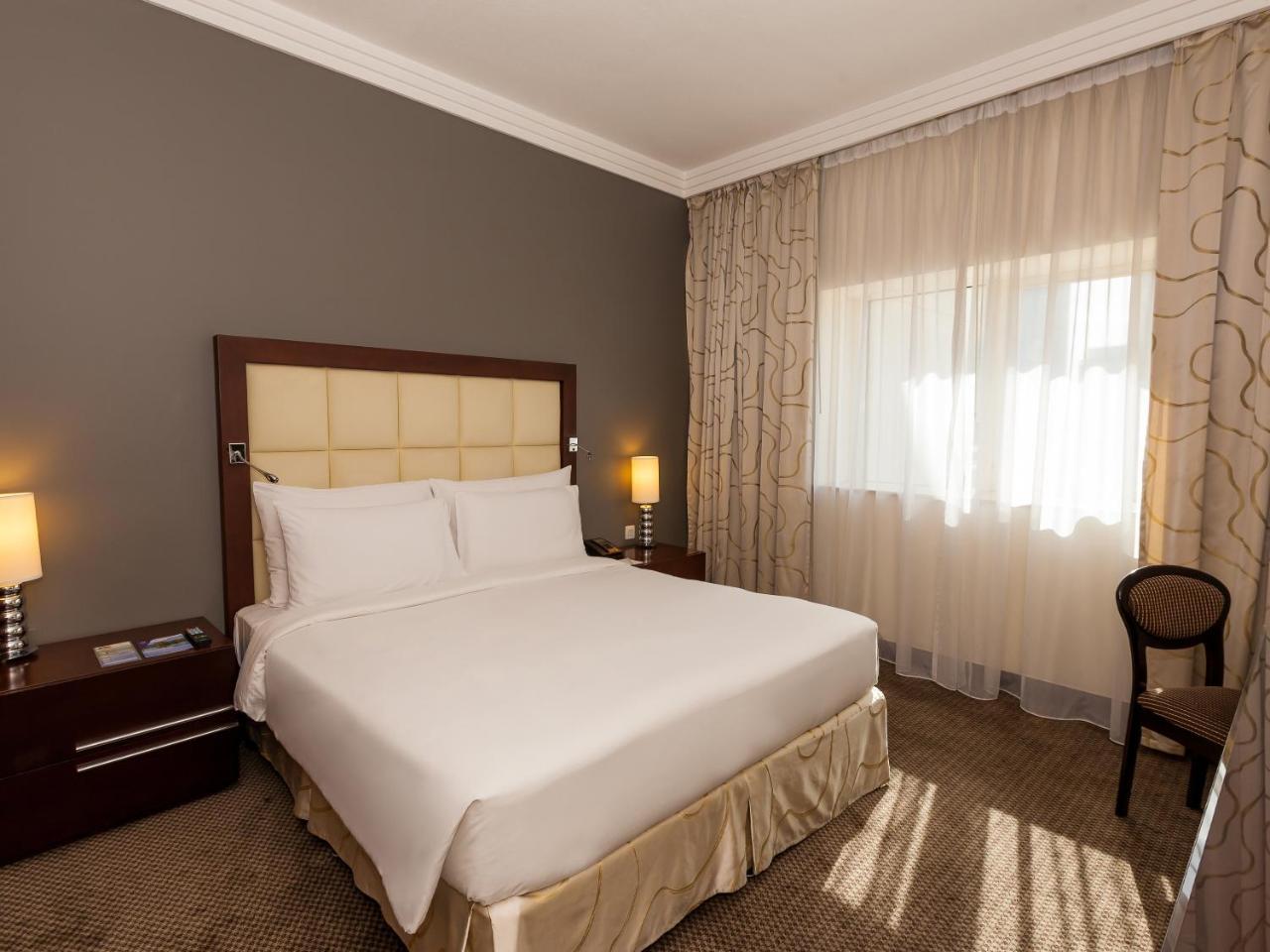 Aparthotel Flora Park Deluxe 4*