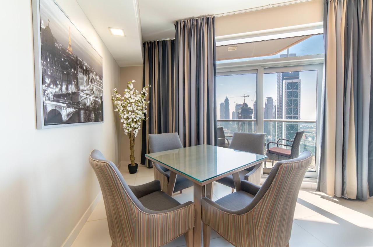 Icon Casa Living - Super Loft West Tower Lägenhet Dubai