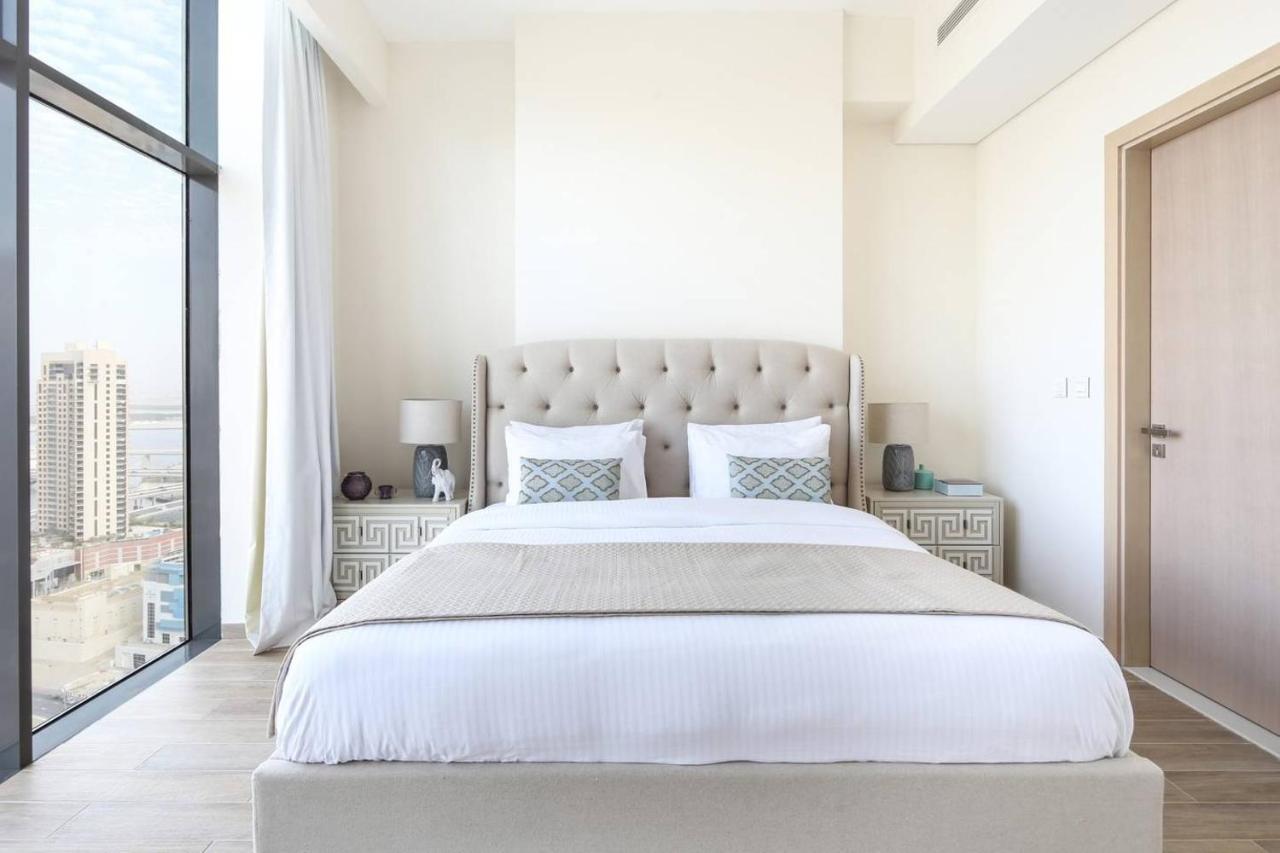 Frank Porter - Mada Residences Dubái
