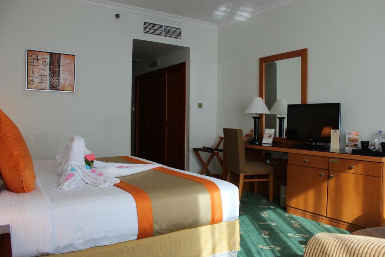 Golden Tulip Deira Dubai