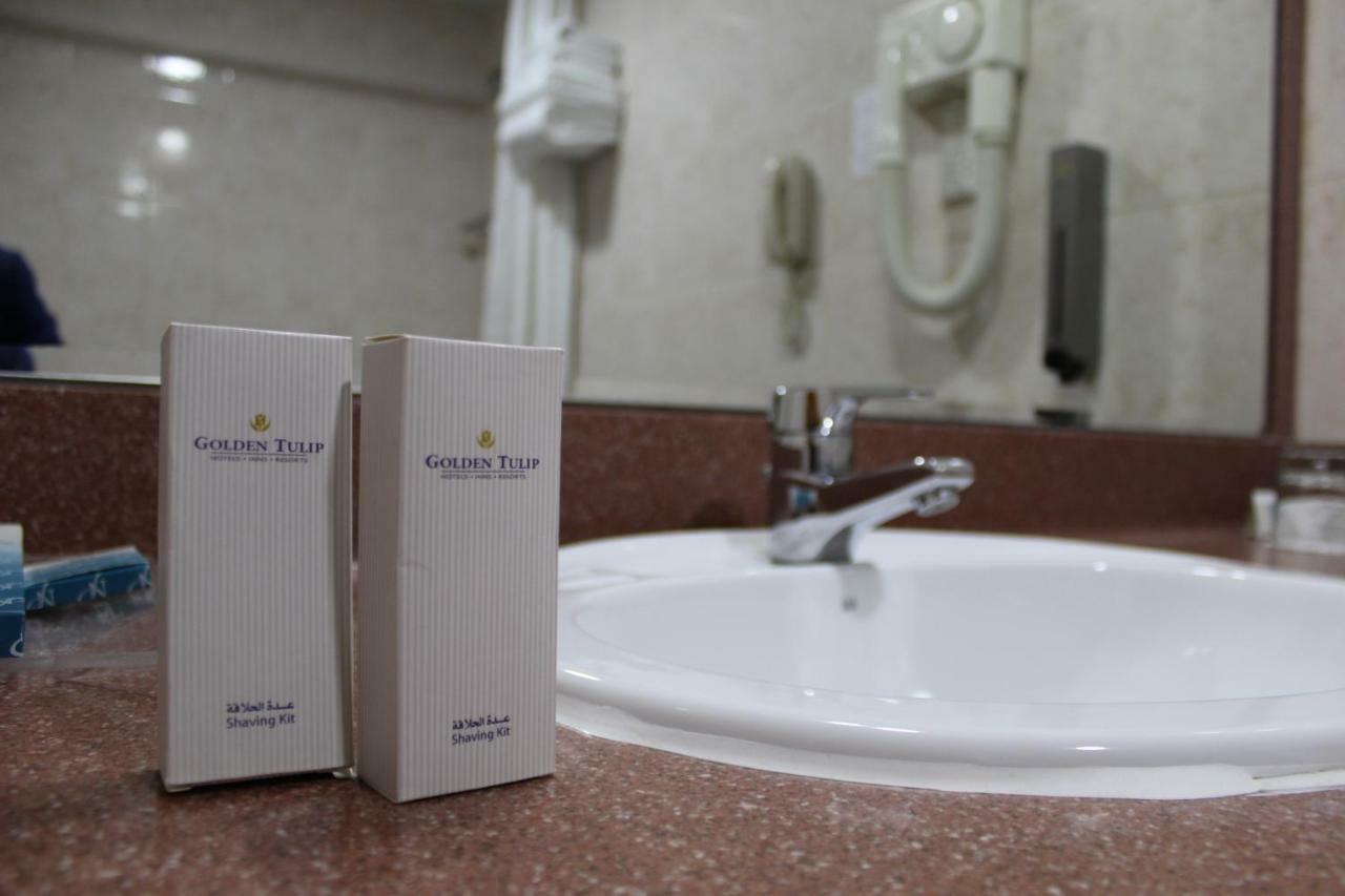 Golden Tulip Deira 4*
