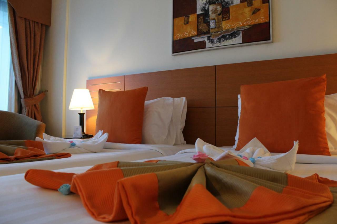 Golden Tulip Deira 4* Dubai