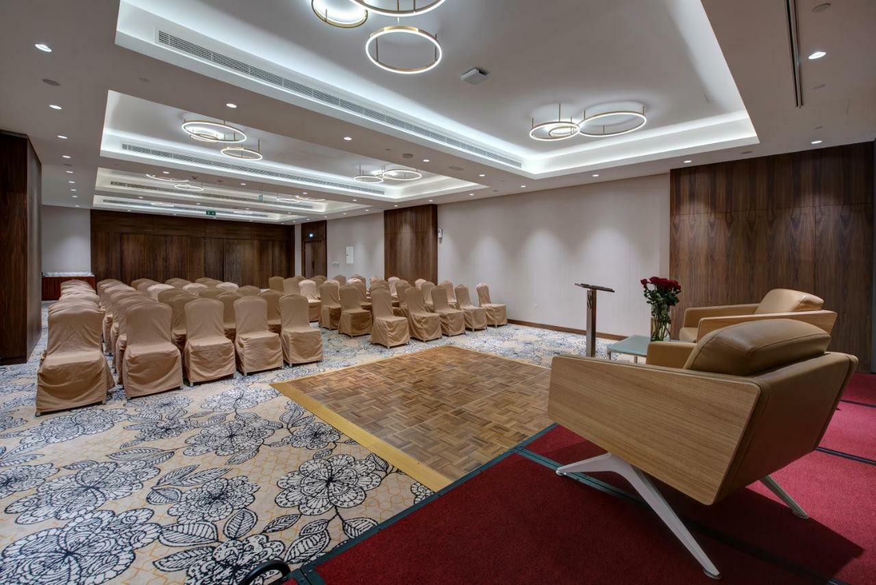 Hotel The S Al Barsha 4*