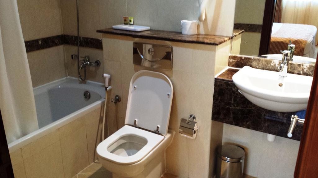 Apartahotel Legacy 3*