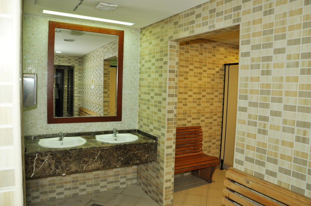 Ramee Guestline 2 Aparthotel 3*