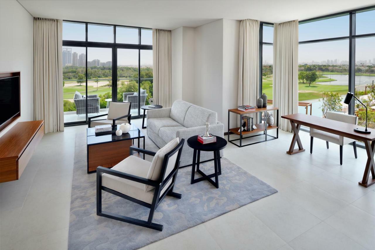 Vida Emirates Hills 4* Dubai