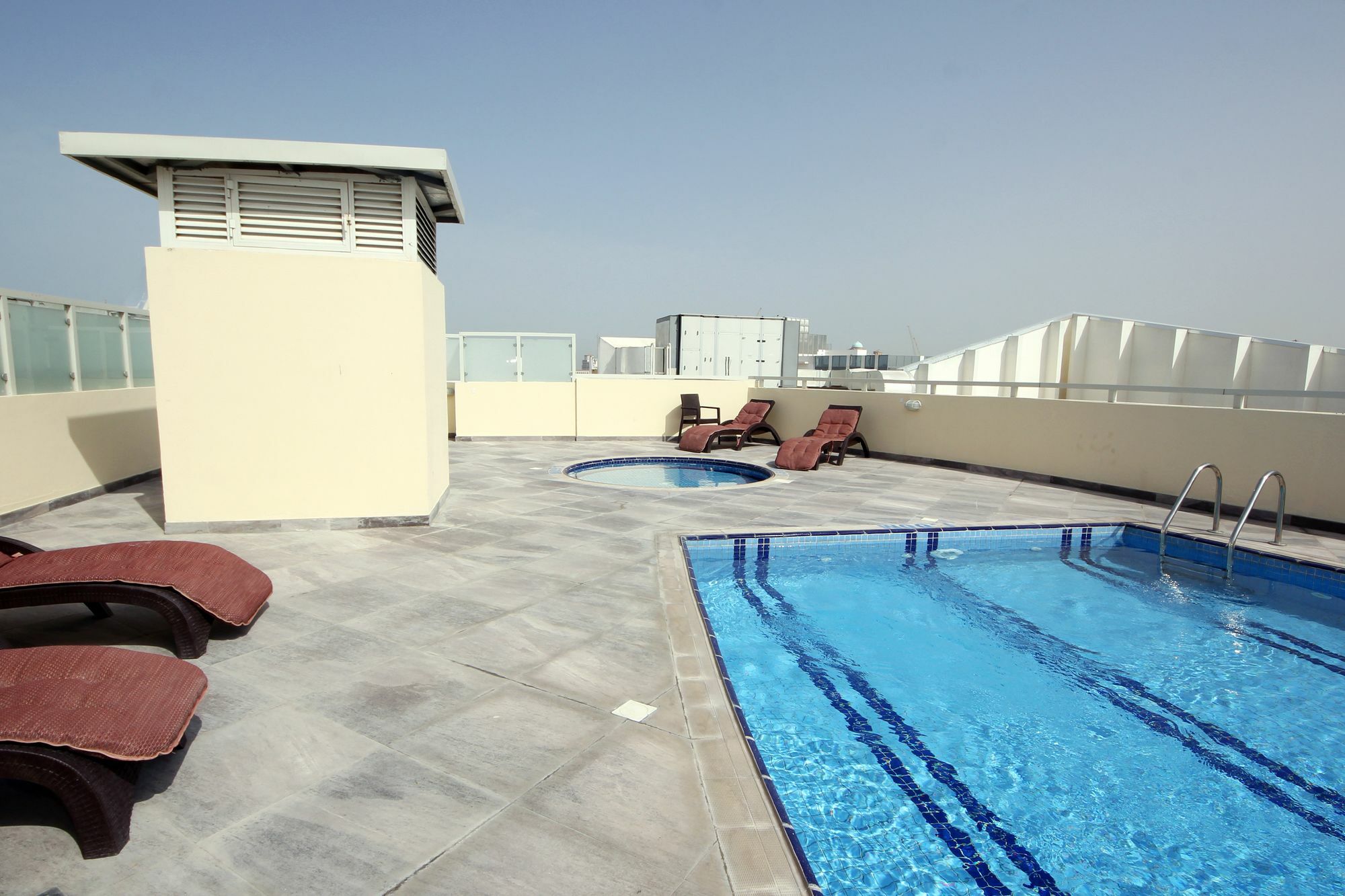 Spacious 2 Bedroom In Al Telal 11, Al Barsha 1 Dubaï