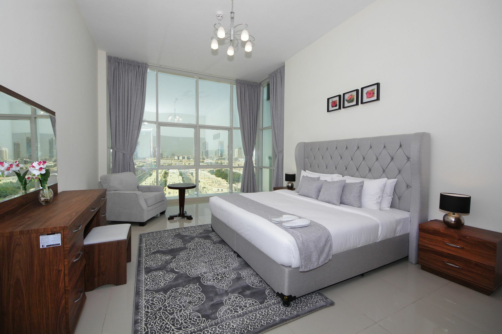 Spacious 2 Bedroom In Al Telal 11, Al Barsha 1 Appartement