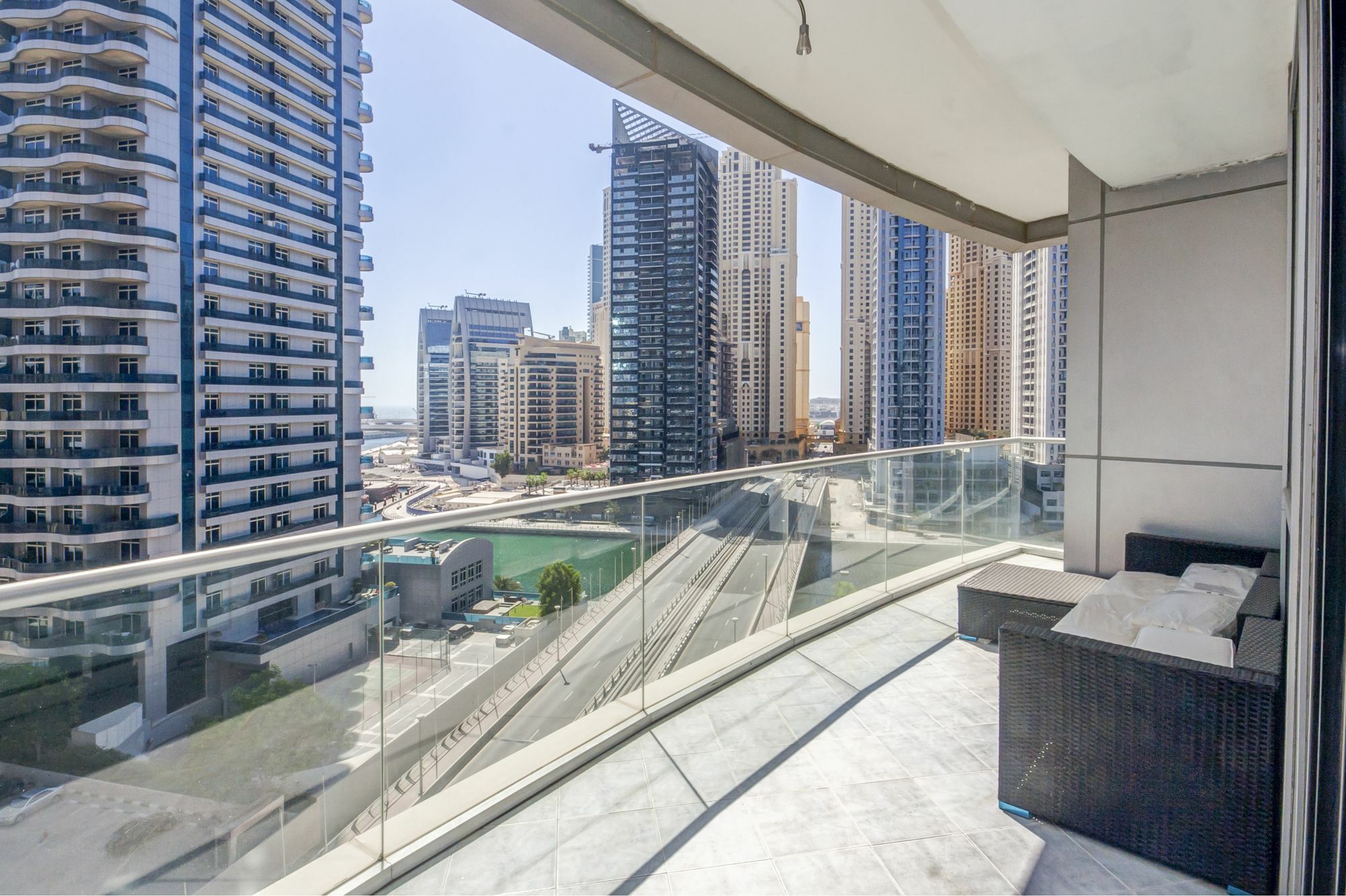 The Waves By Deluxe Homes *