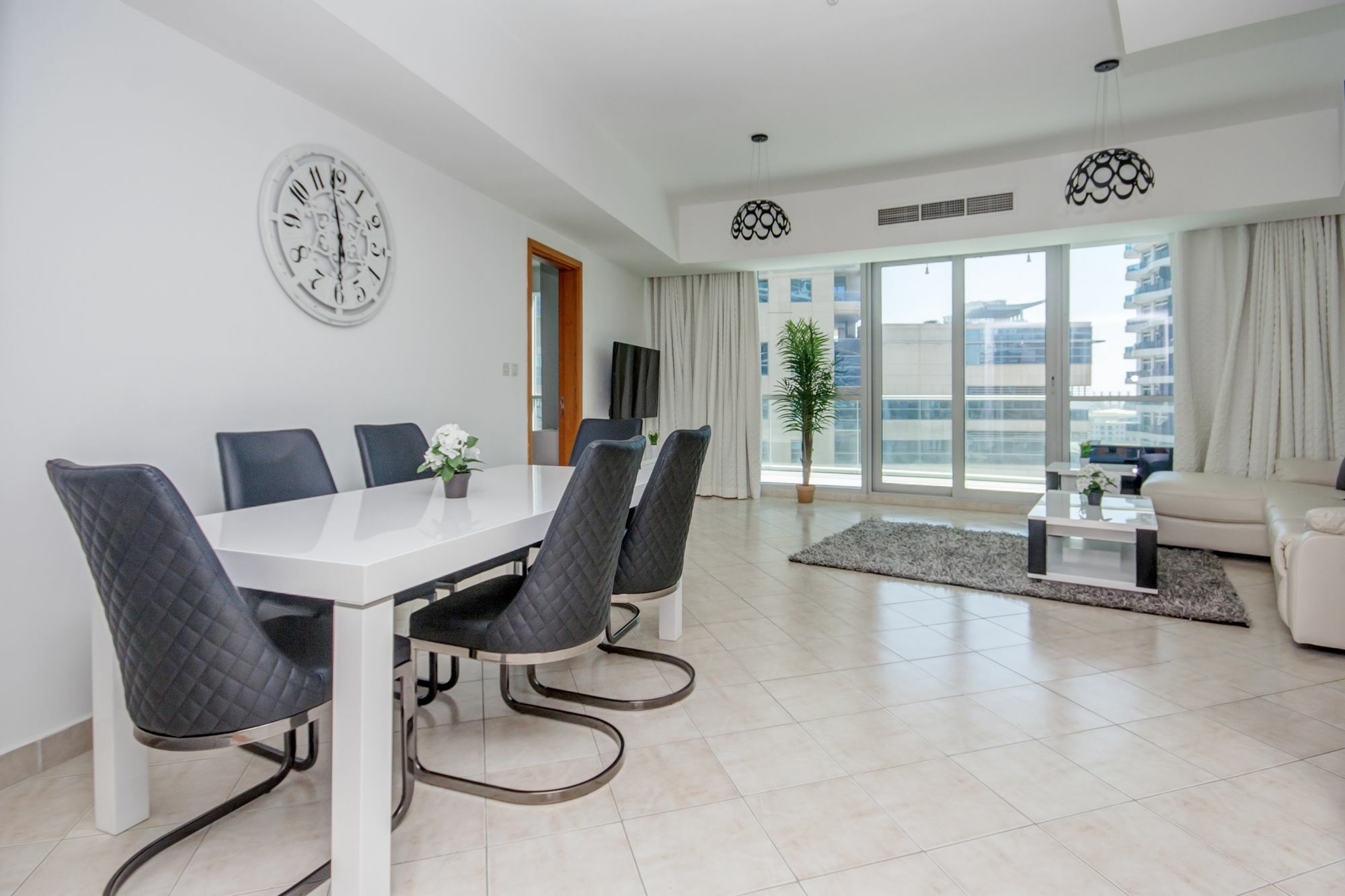 The Waves By Deluxe Homes *