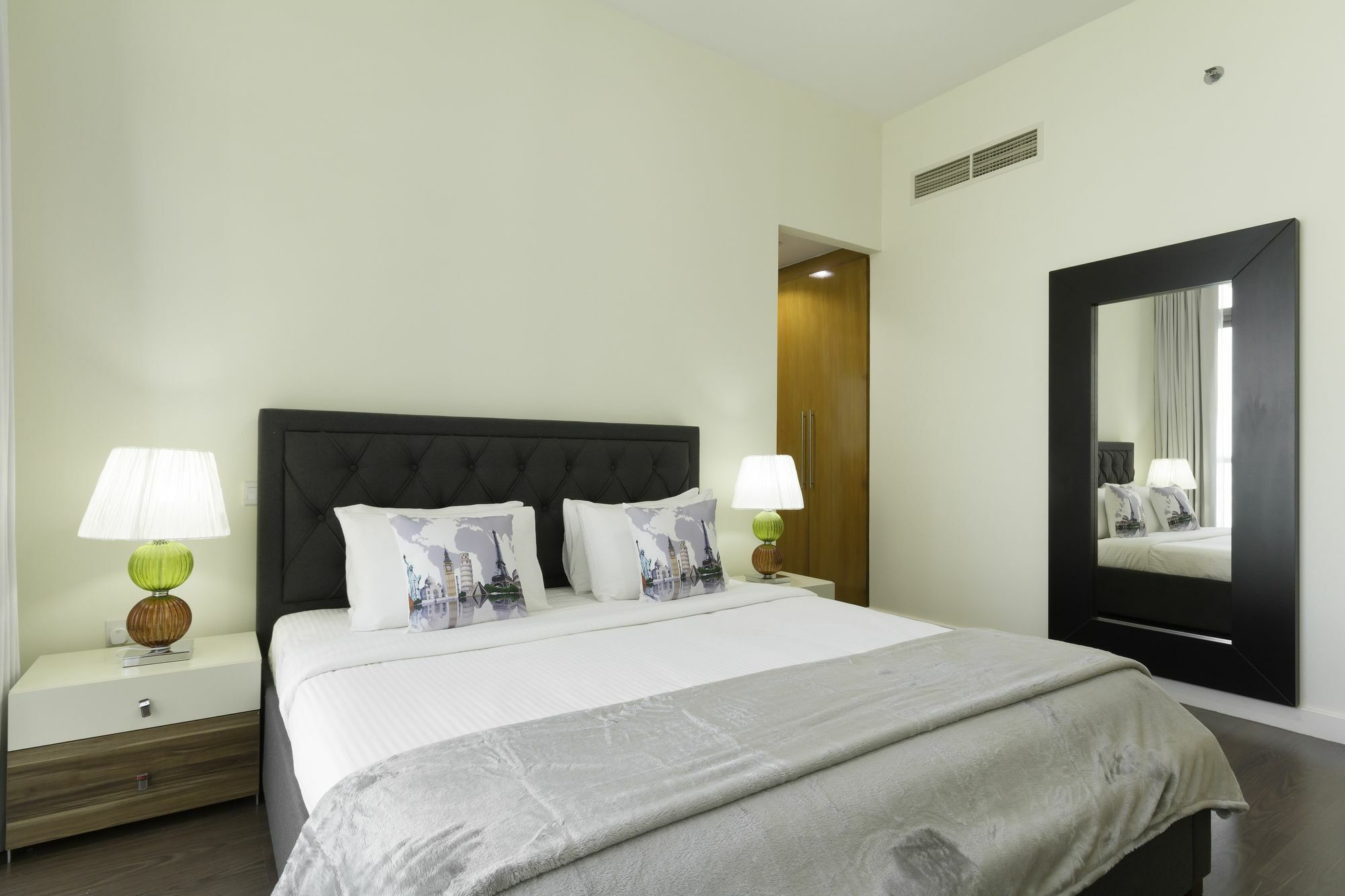 Maisonprive Homes - Iris Blue Apartamento *