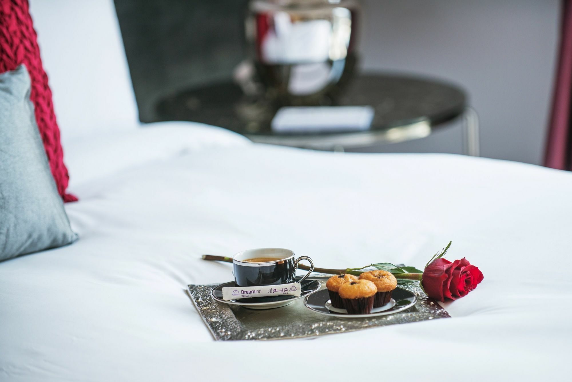 Dream - Claren Downtown Apartment Dubai