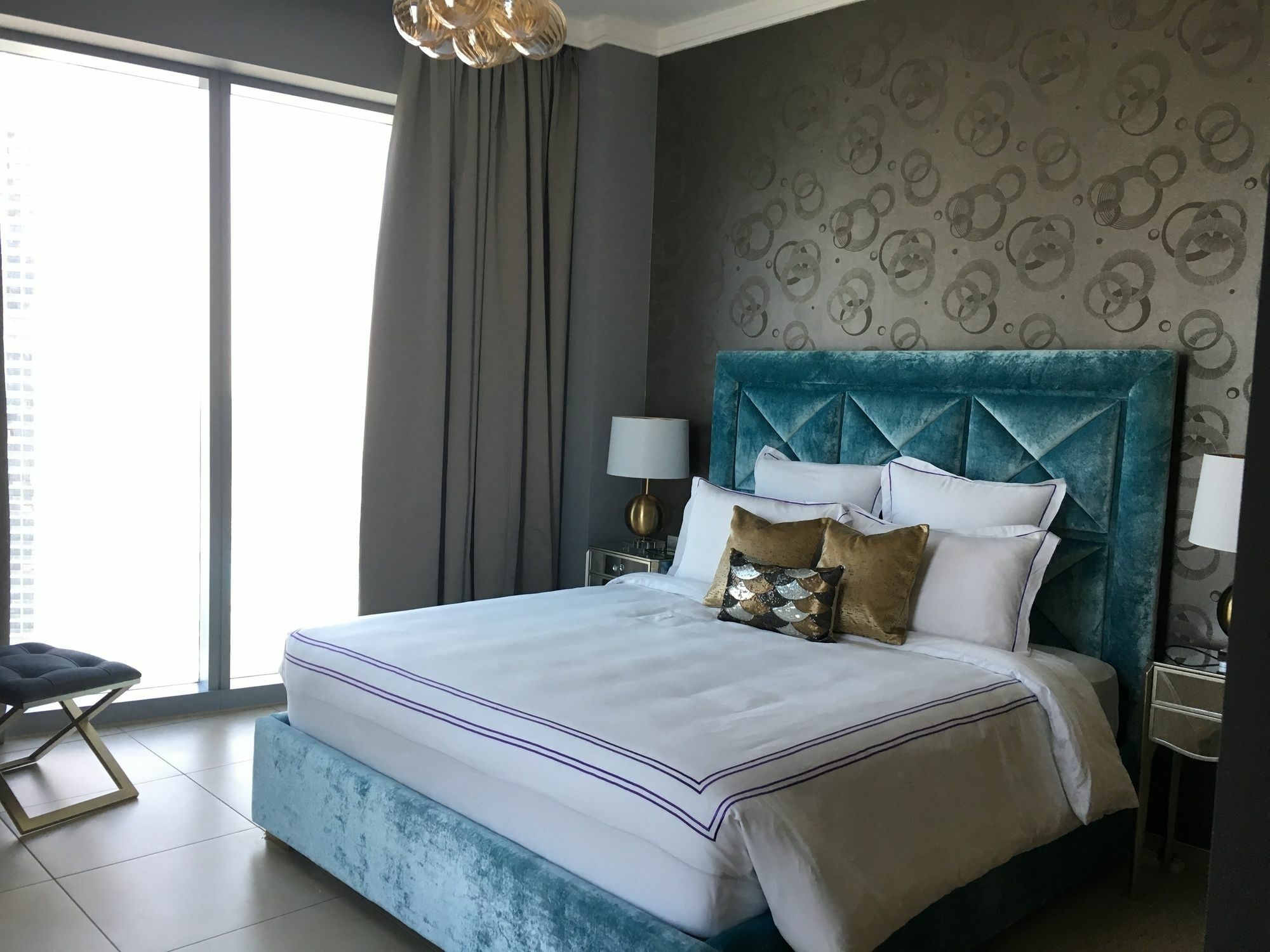 Dream - 48 Burj Gate Downtown Skyline Views Apartment *
