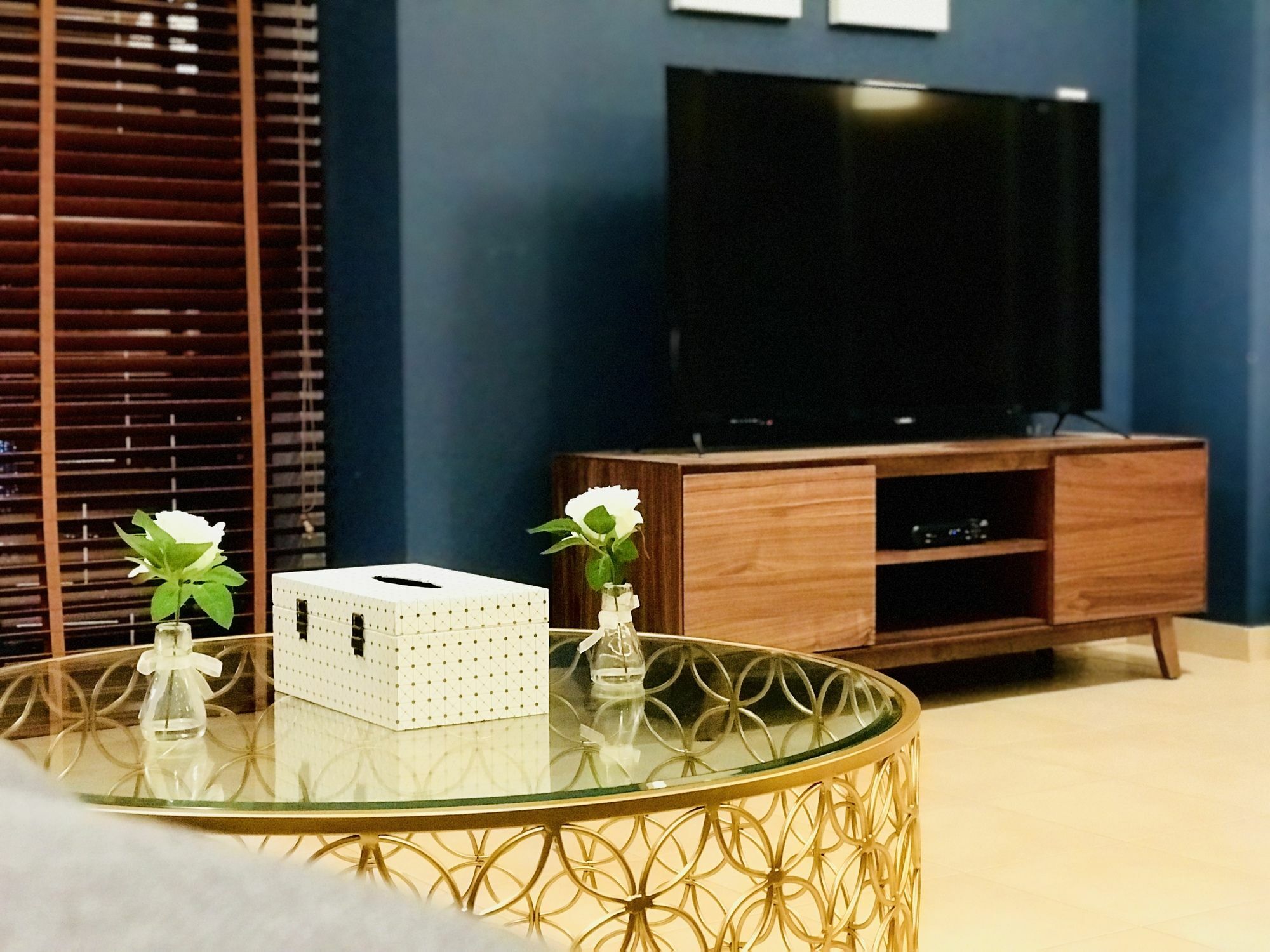 Appartement Yanjoon Homes - Marina Tower Dubaï