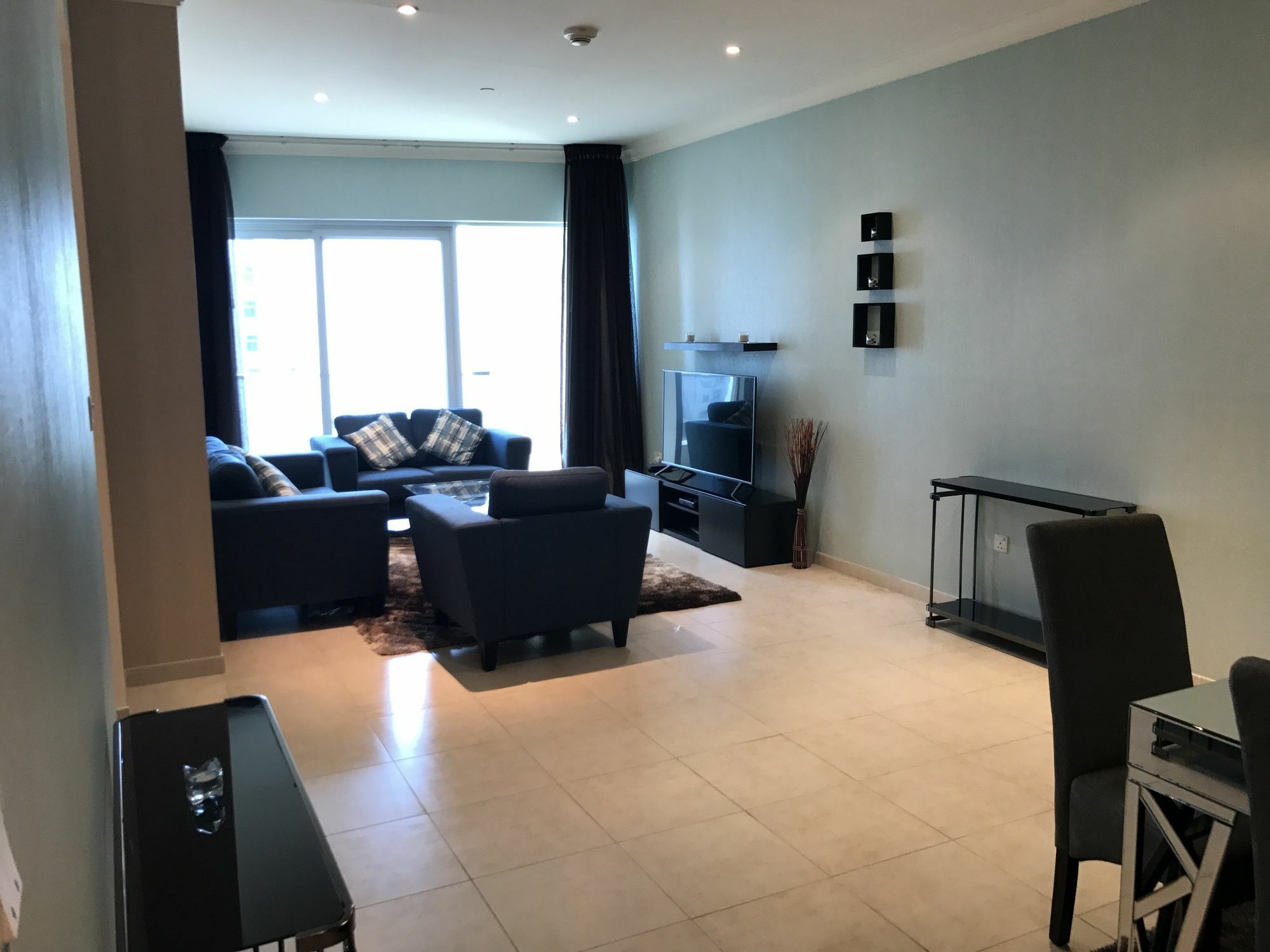 Yanjoon Homes - Marina Heights Dubaï