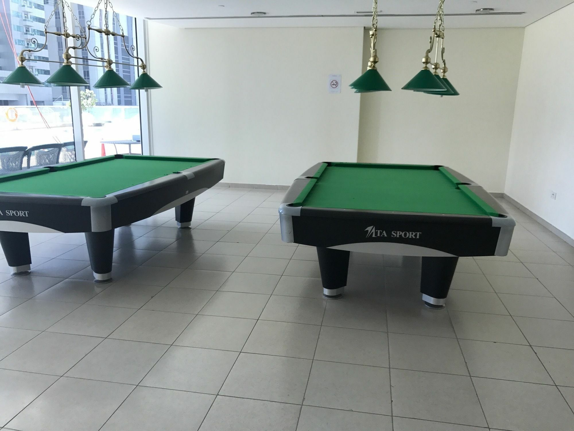 Yanjoon Homes - Marina Heights * Dubaï