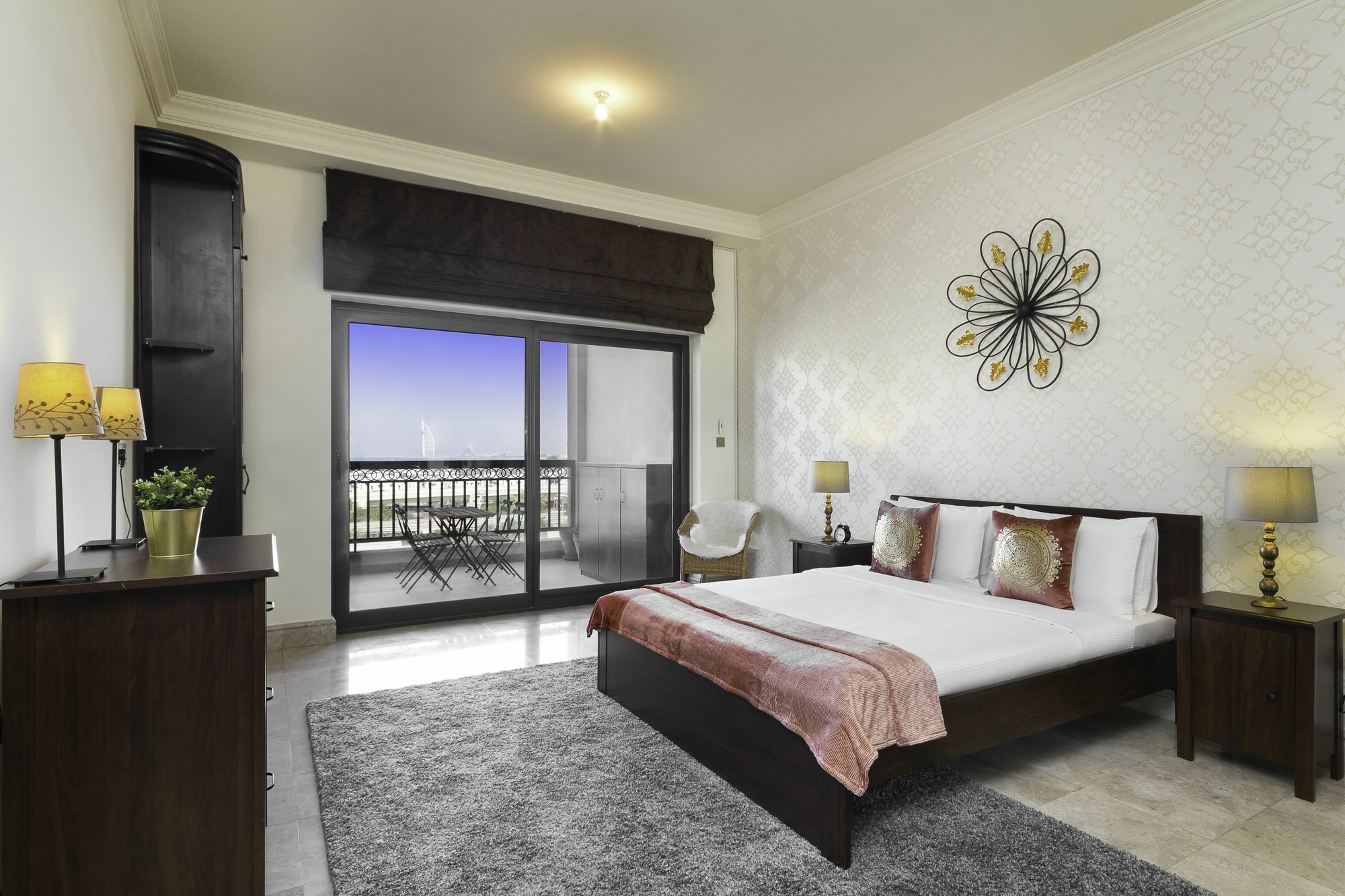 Maisonprive - Fairmont South