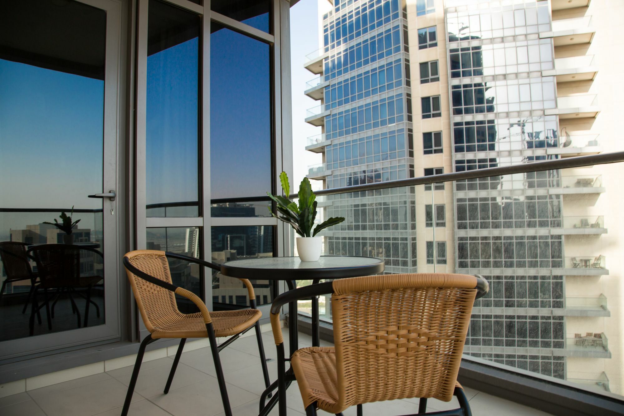 Hi Guests - South Ridge Appartement