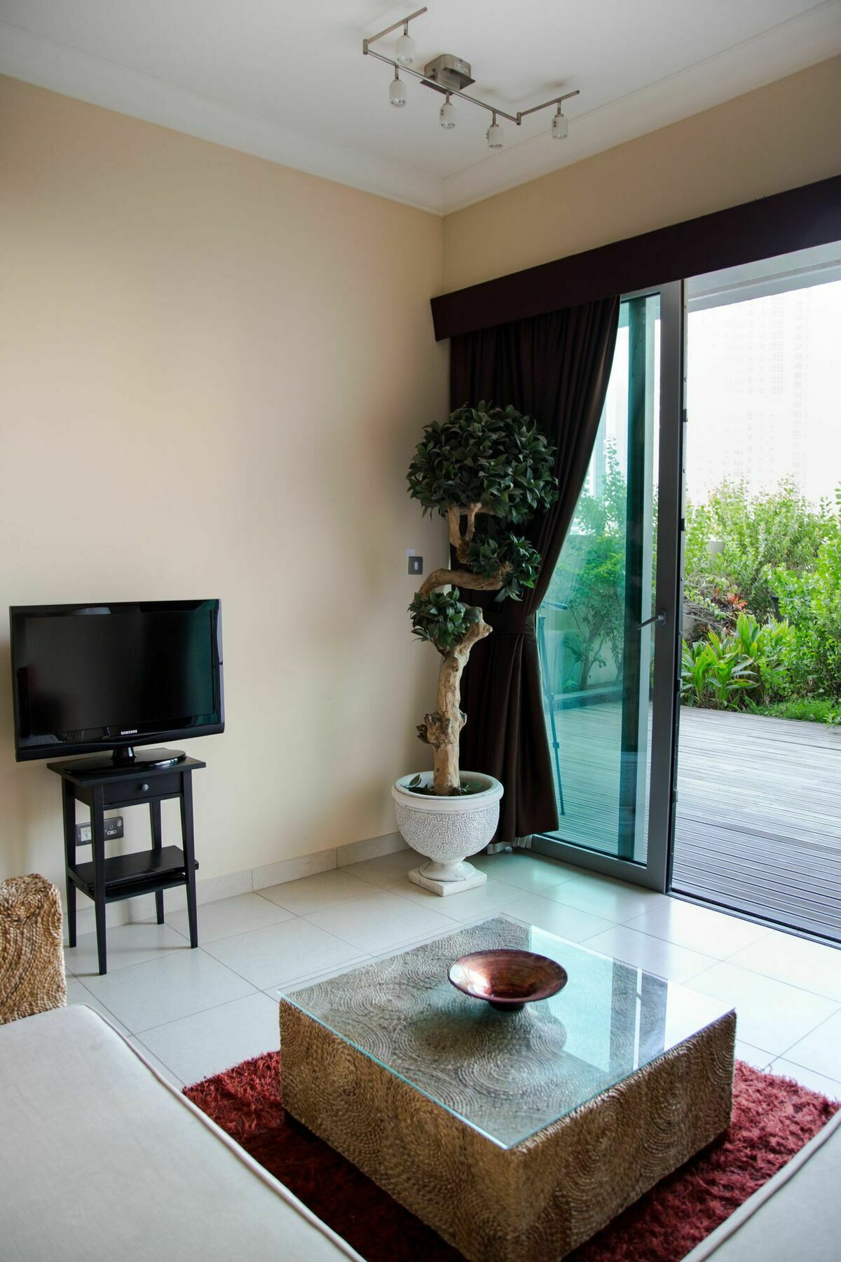 Higuests - 8 Boulevard Appartement Dubaï