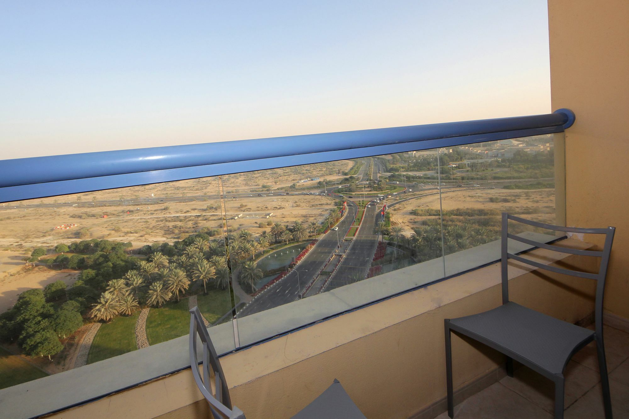 Piks Key- Palace Tower 2 Apartment Dubai