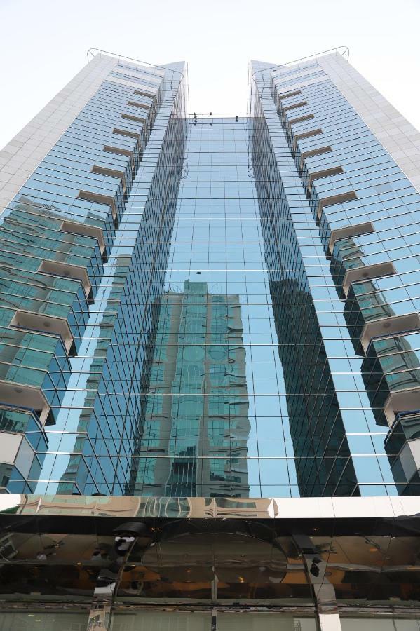 Golden Tulip Media Hotell 4*